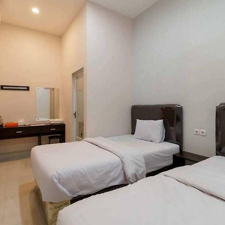 Reddoorz At Seindo Hotel Medan Sunggal Zewnętrze zdjęcie